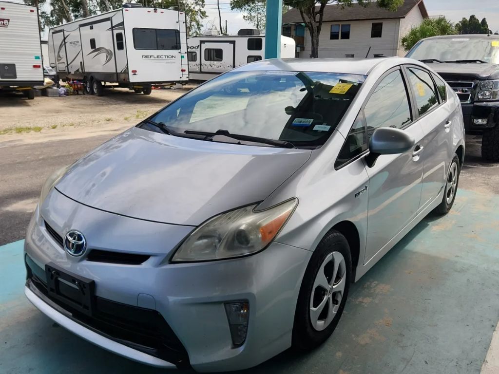 2013 Toyota Prius - $11,999