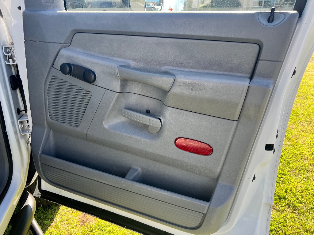 2007 Dodge Ram 3500 ST photo