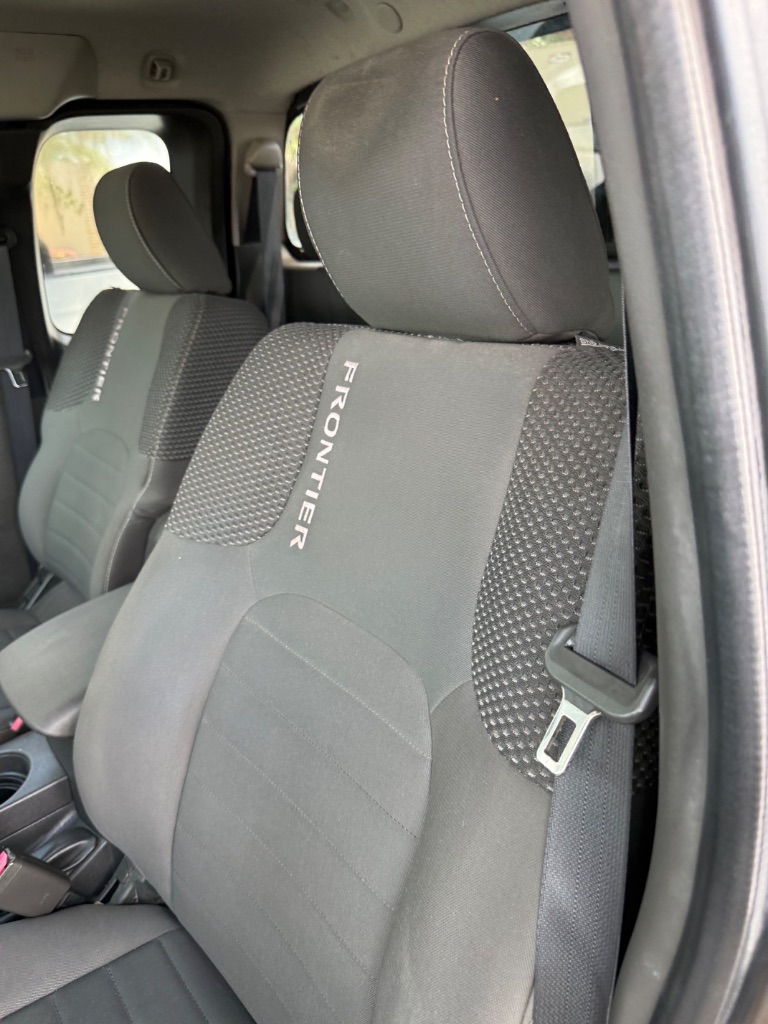 2013 Nissan Frontier - $13,999
