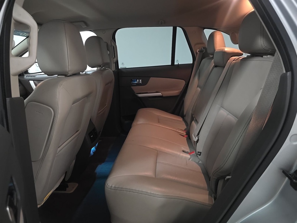 2014 Ford Edge - $10,999