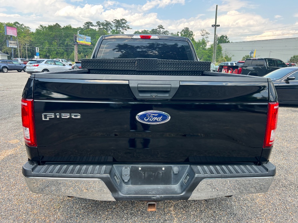 2017 Ford F150 XLT photo