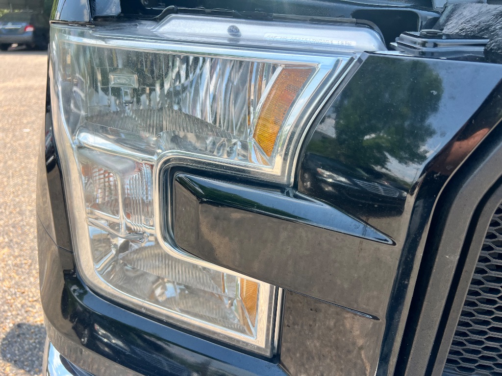 2017 Ford F150 XLT photo