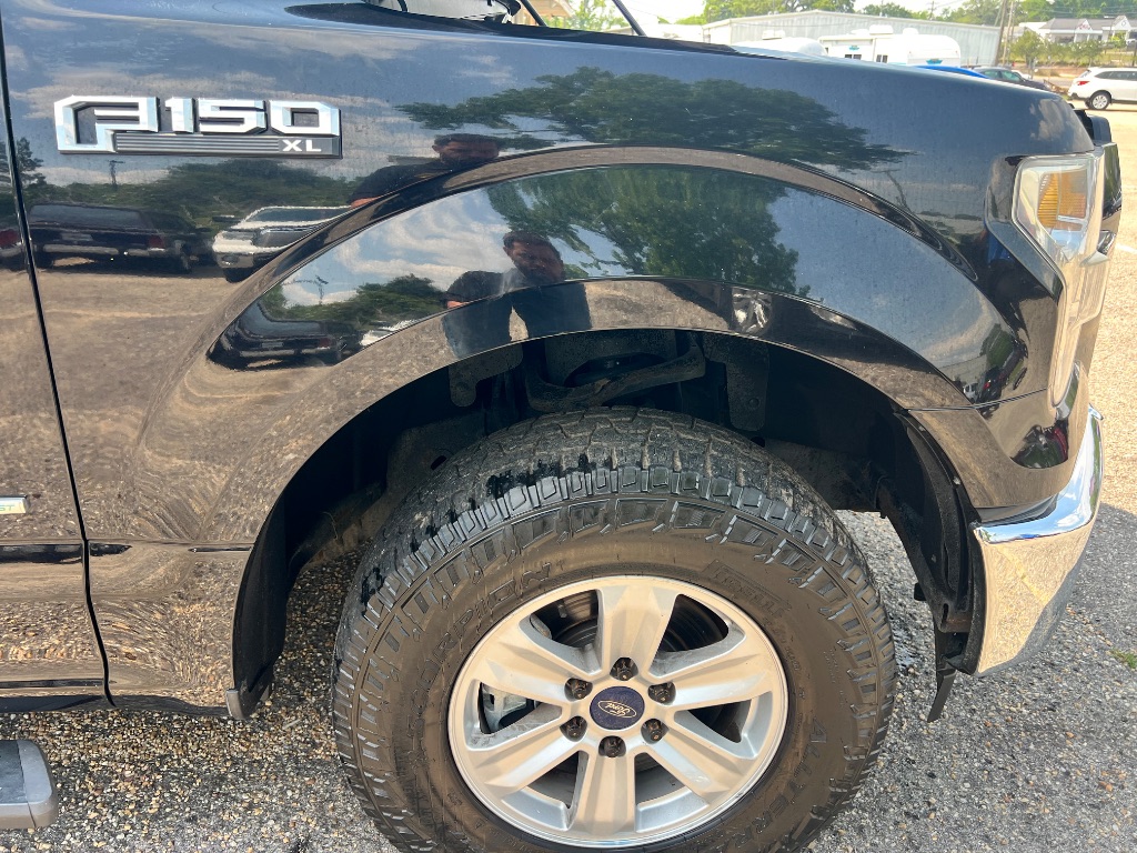 2017 Ford F150 XLT photo
