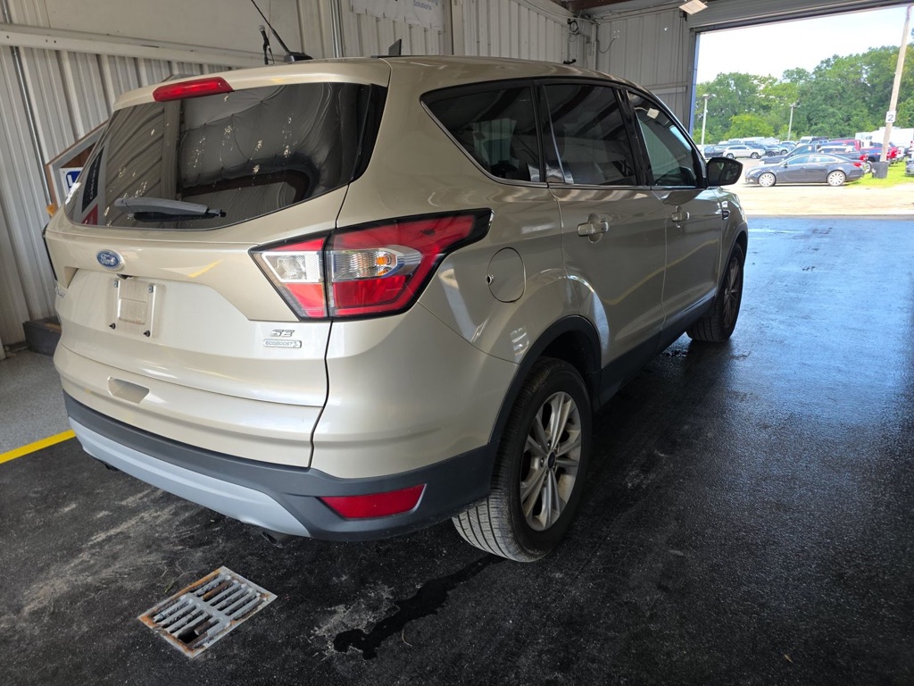 2017 Ford Escape - $10,999