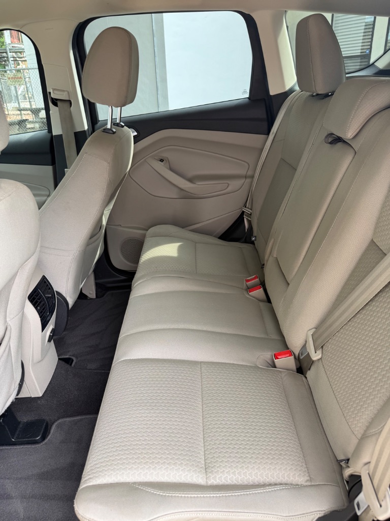 2017 Ford Escape - $10,999