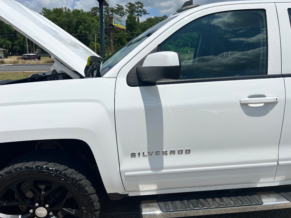 2018 Chevrolet Silverado 1500 LT photo