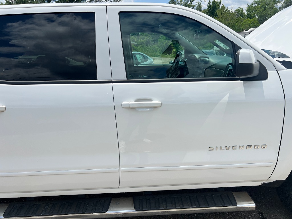 2018 Chevrolet Silverado 1500 LT photo