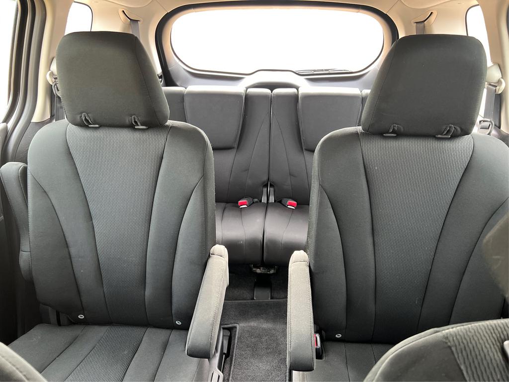 2014 Mazda Mazda5 Sport photo