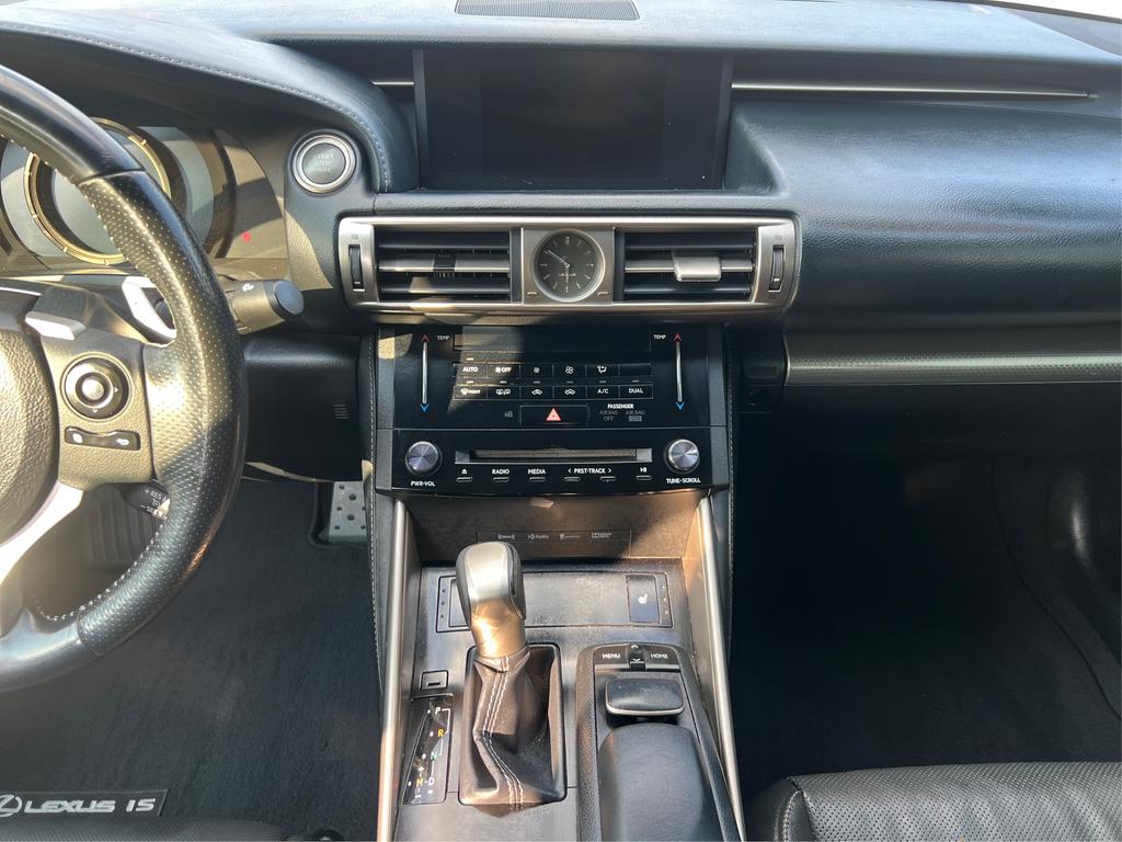2014 Lexus IS