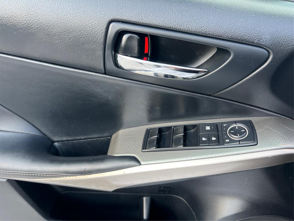 2014 Lexus IS