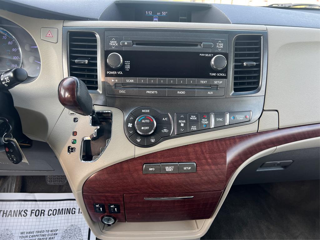 2014 Toyota Sienna