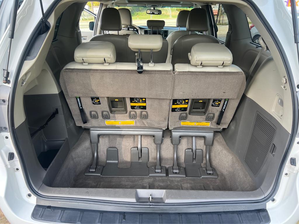 2014 Toyota Sienna