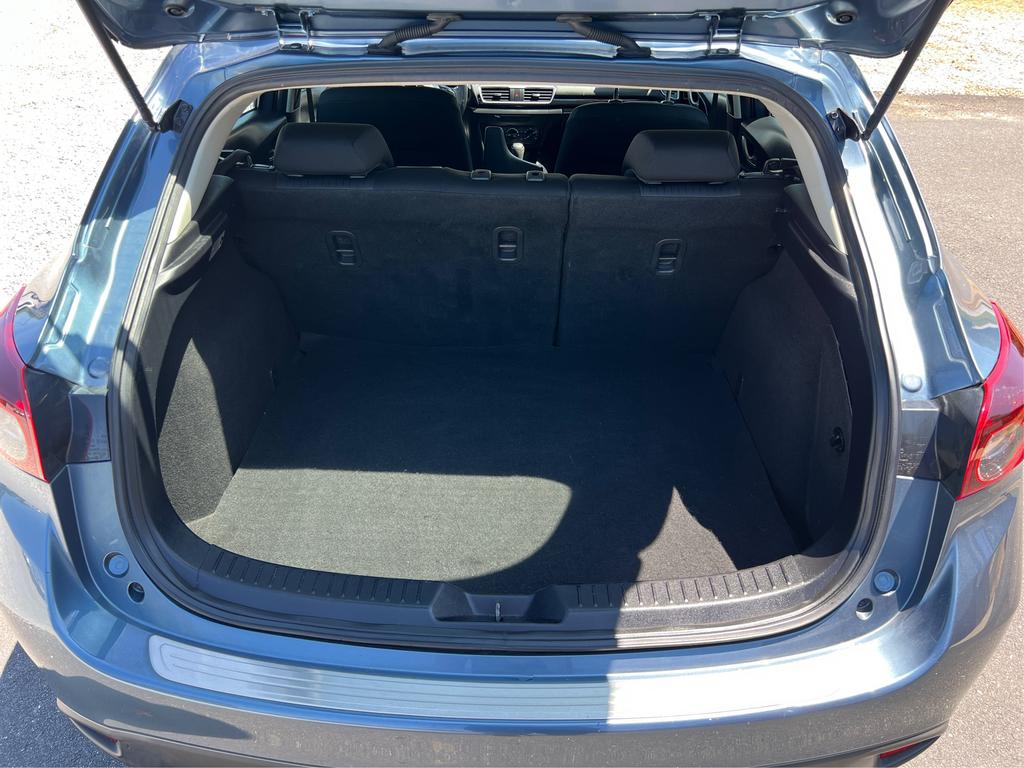 2016 MAZDA MAZDA3
