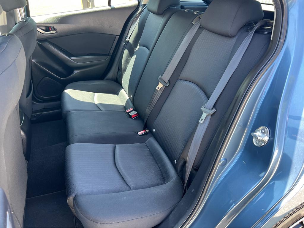2016 MAZDA MAZDA3