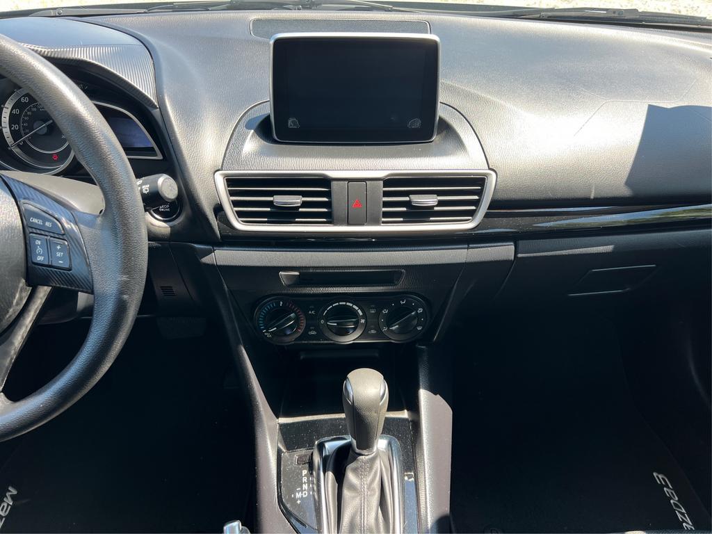 2016 MAZDA MAZDA3