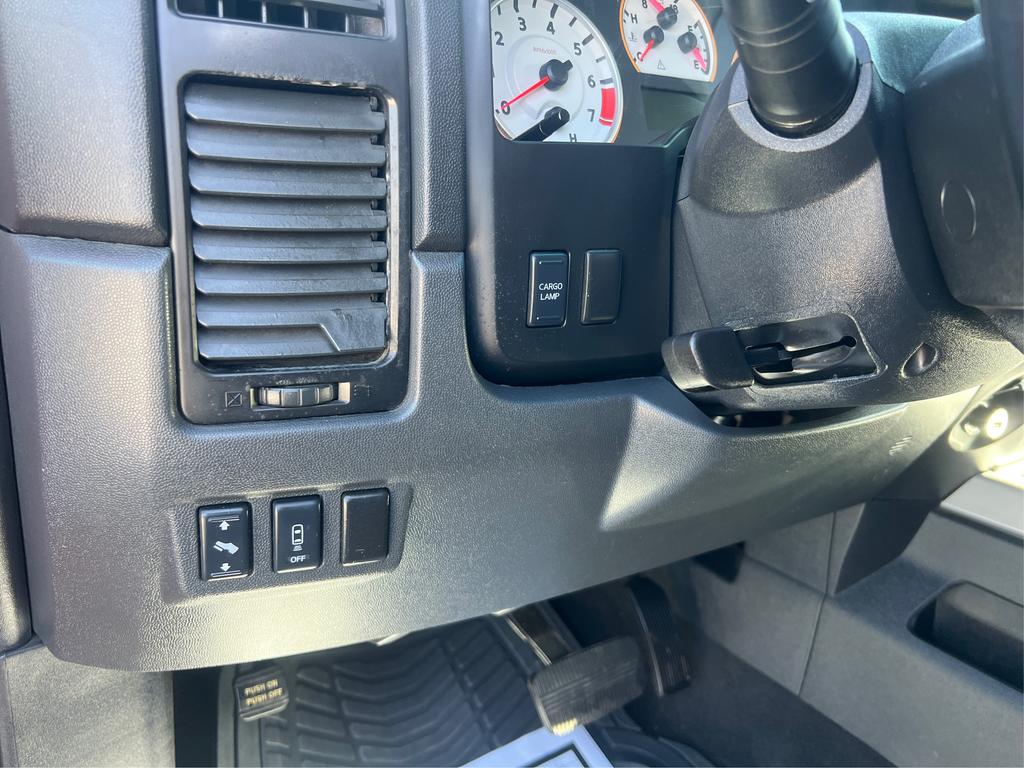 2012 Nissan Titan