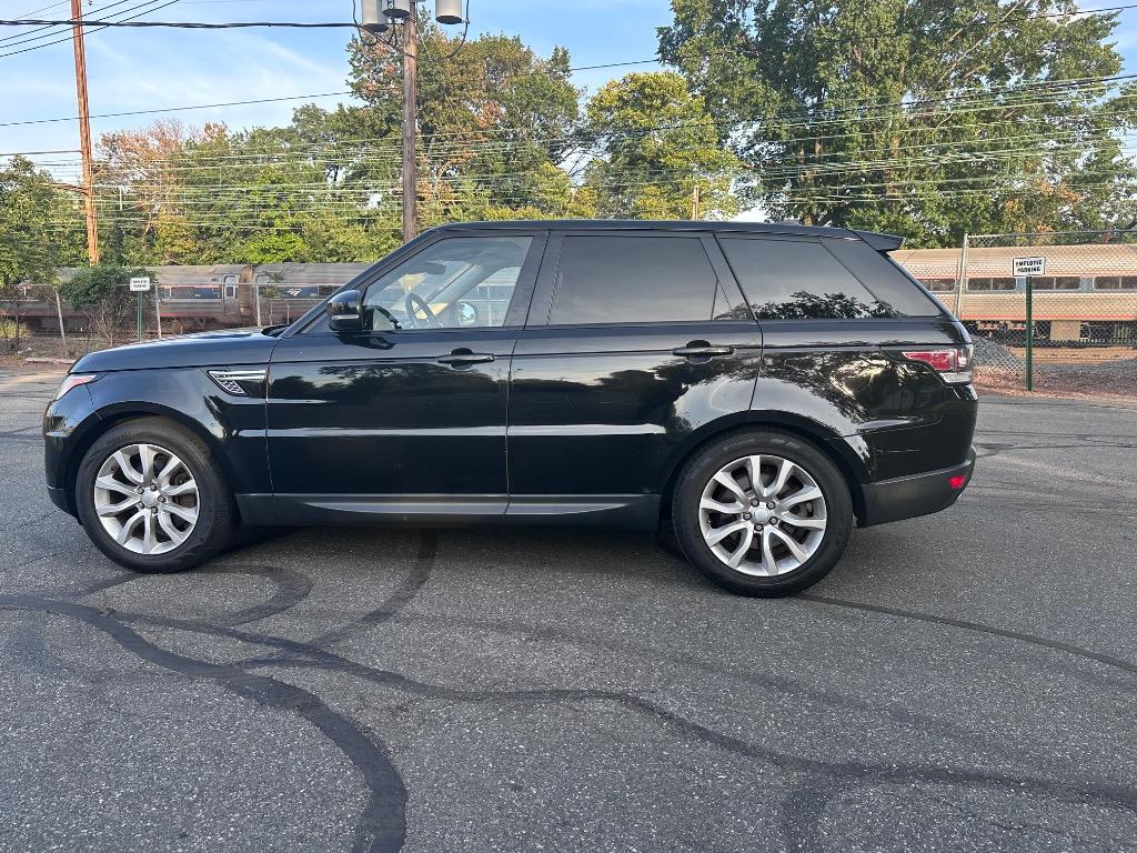 2017 Land Rover Range Rover Sport - $15,995