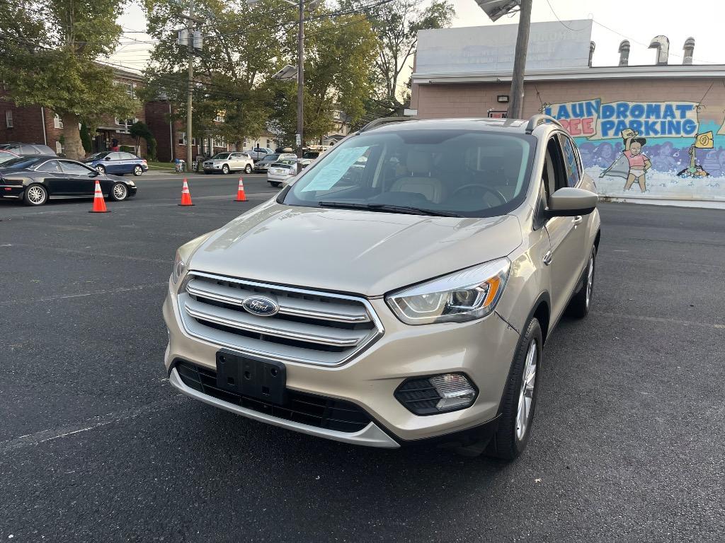 2018 Ford Escape - $10,495