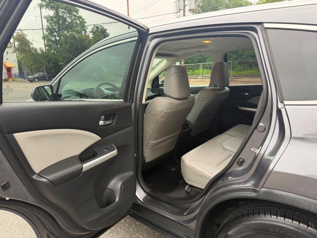 2016 Honda CR-V - $15,495