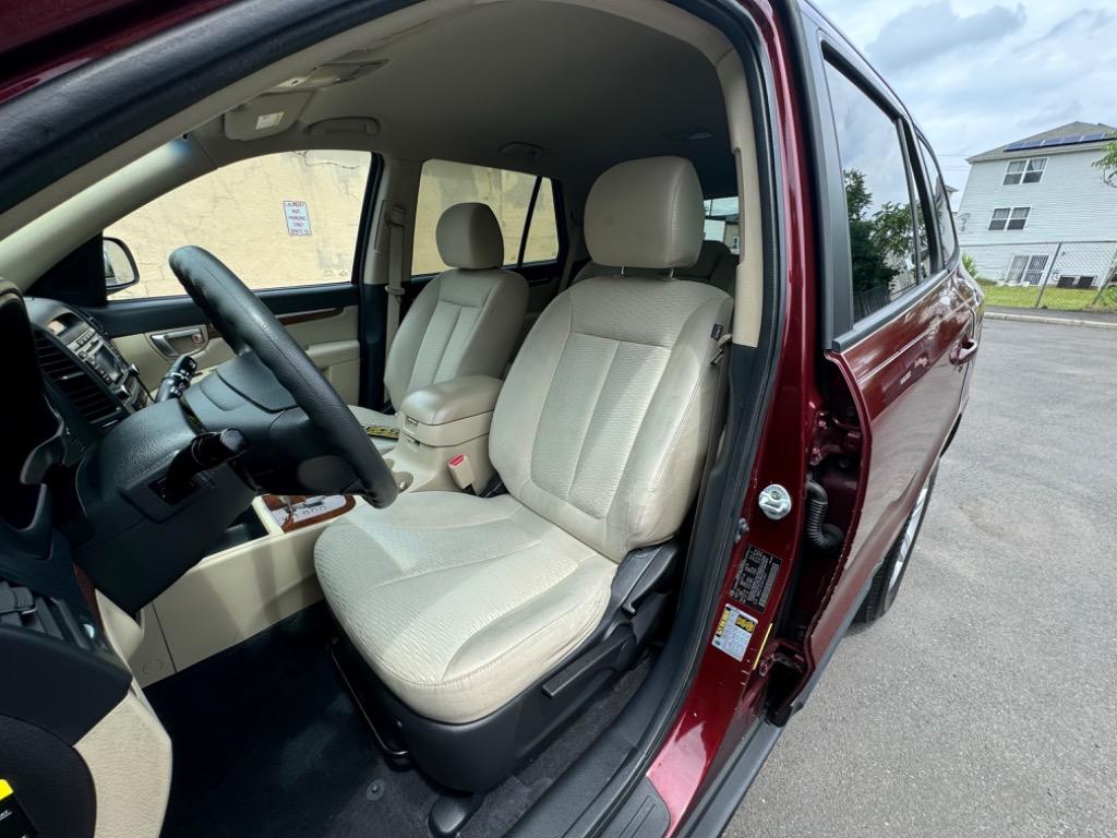 2009 Hyundai Santa Fe GLS photo