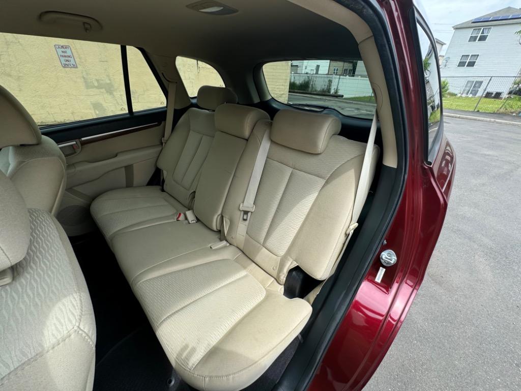 2009 Hyundai Santa Fe GLS photo