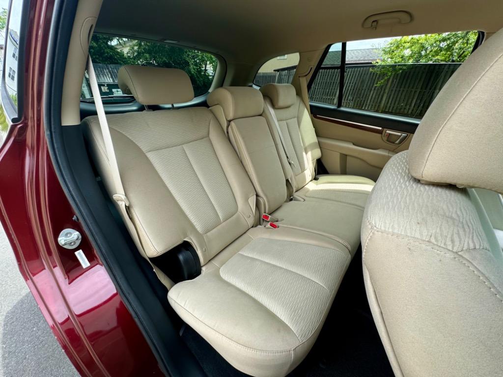 2009 Hyundai Santa Fe GLS photo