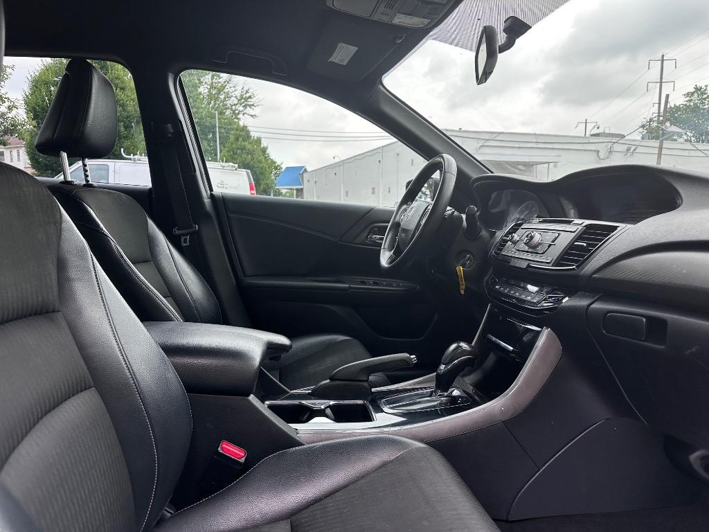 2017 Honda Accord - $17,495