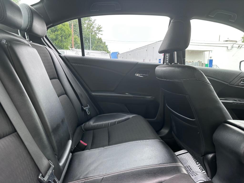 2017 Honda Accord - $17,495
