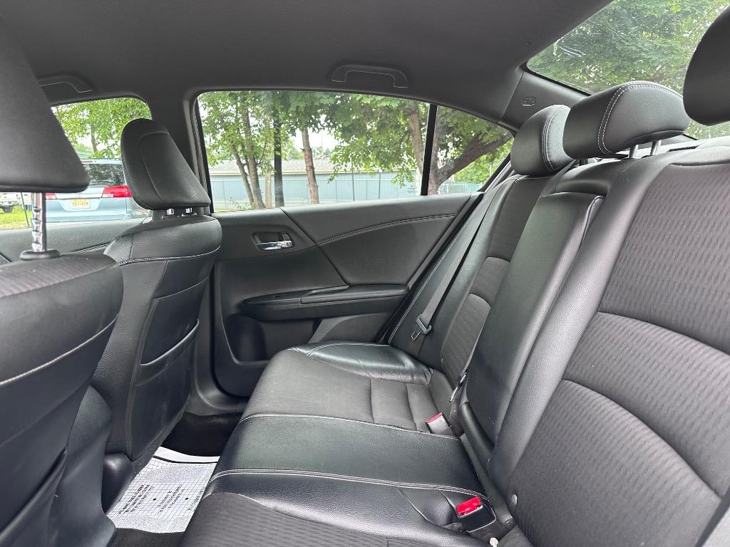 2017 Honda Accord - $17,495