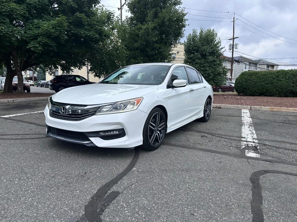 2017 Honda Accord - $17,495