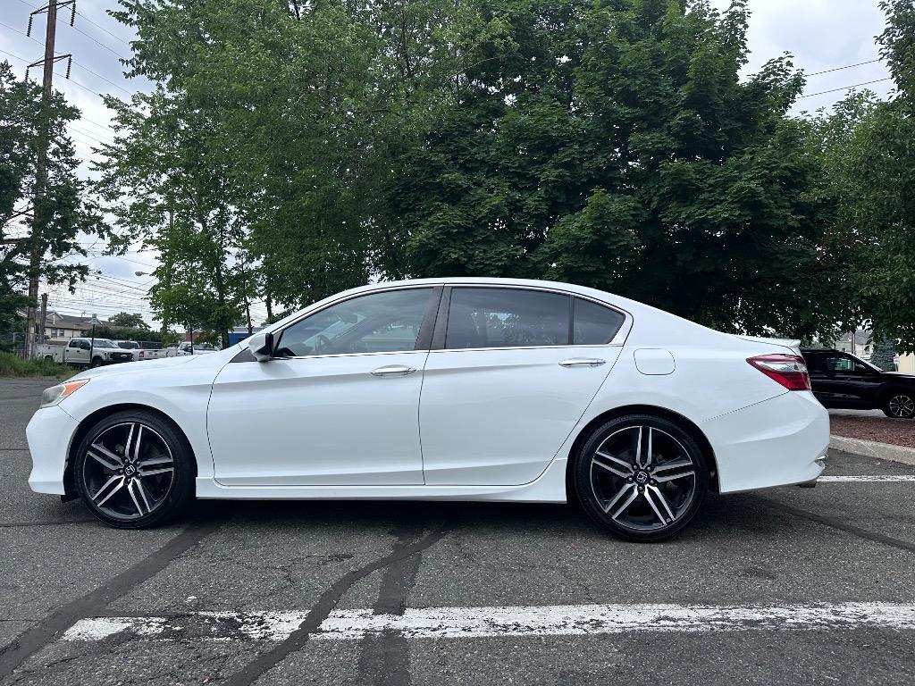 2017 Honda Accord - $17,495