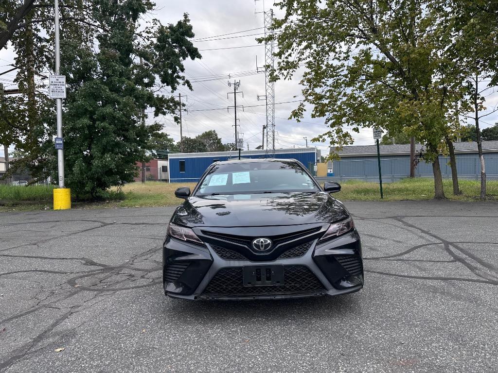 2019 Toyota Camry - $15,995