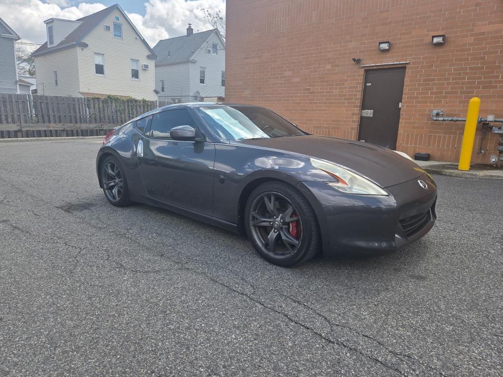 2010 Nissan 370Z - $15,998