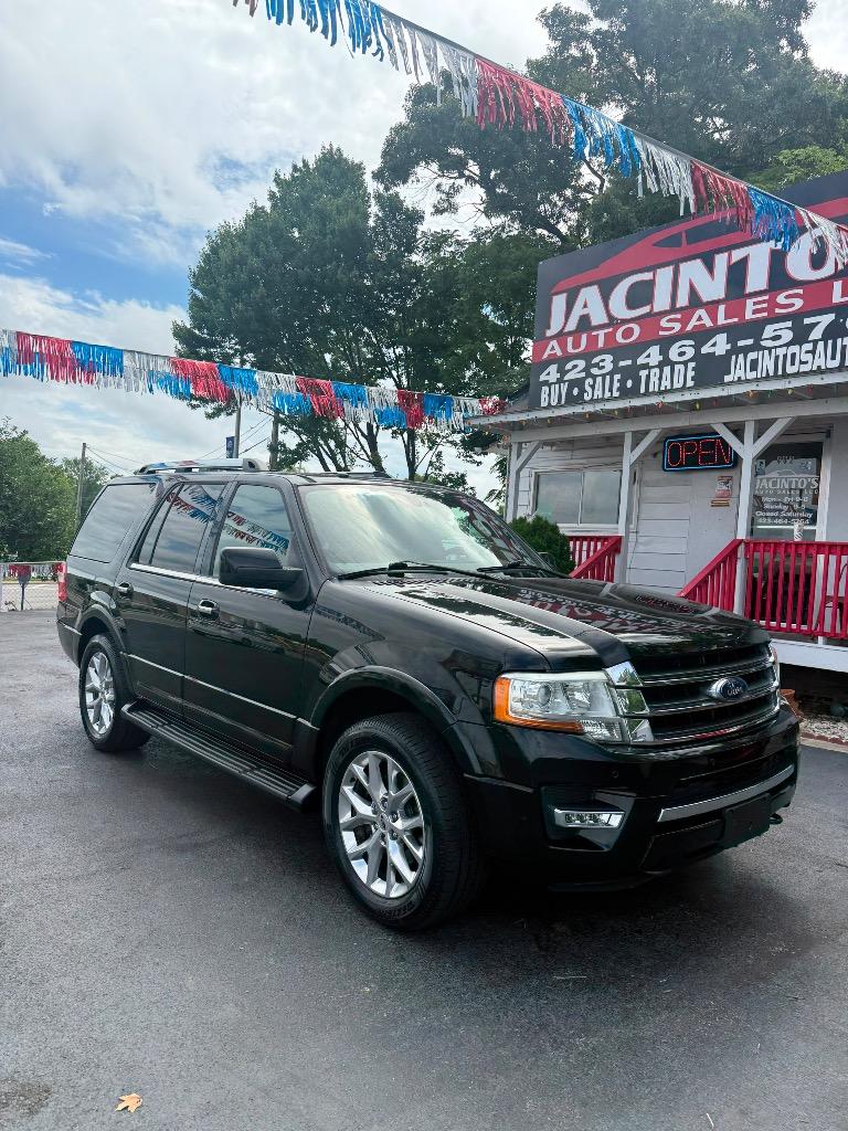 2017 Ford Expedition - $15,995