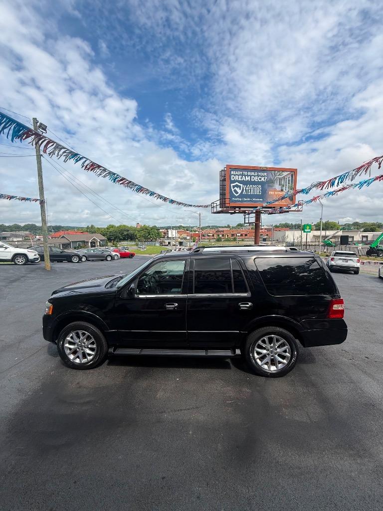 2017 Ford Expedition - $15,995
