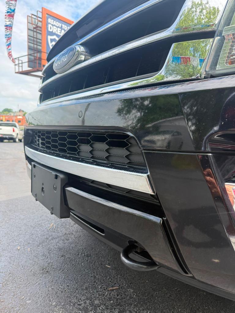 2017 Ford Expedition - $15,995