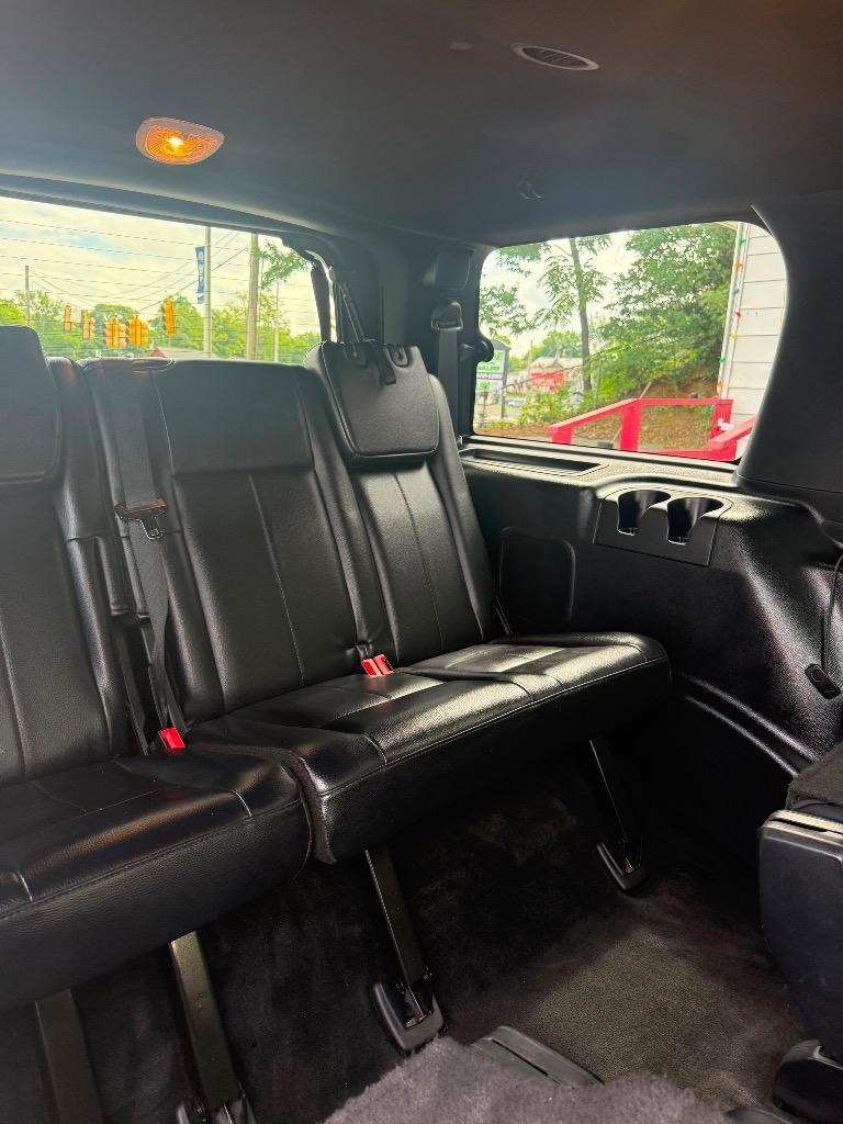 2017 Ford Expedition - $15,995