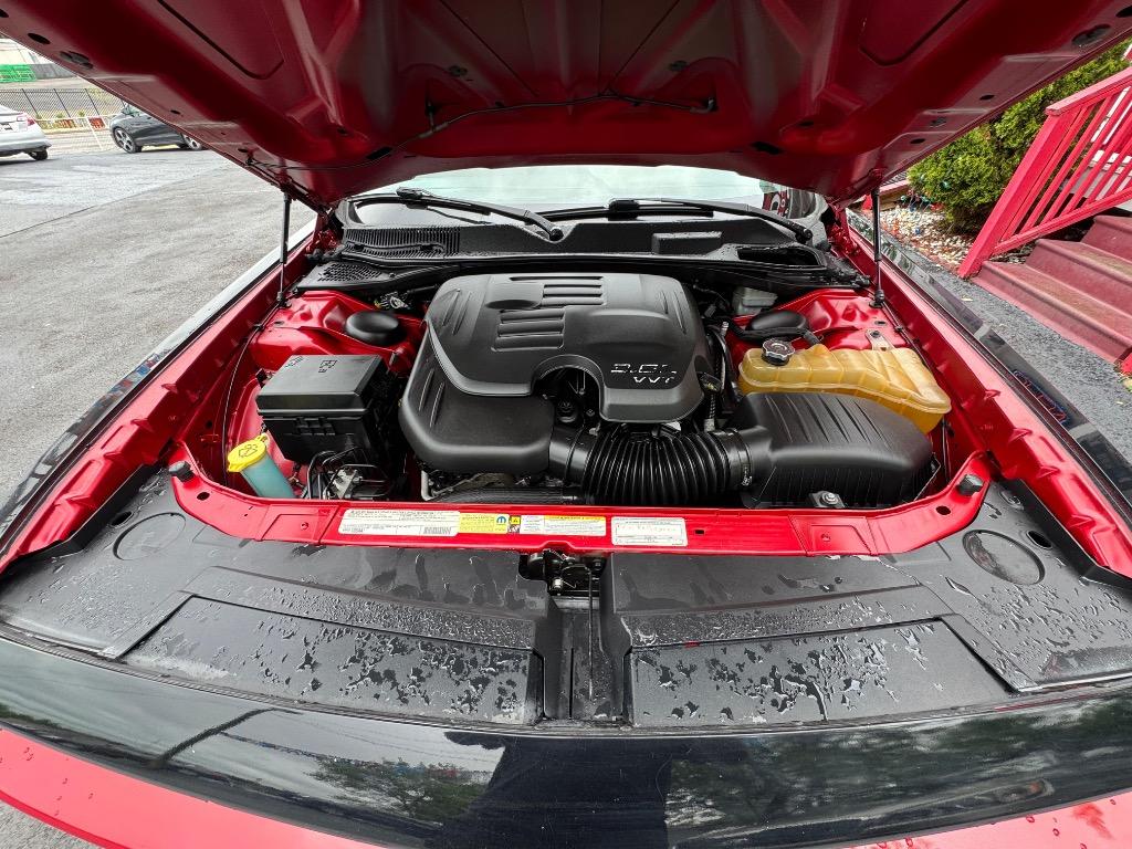 2011 Dodge Challenger - $11,995