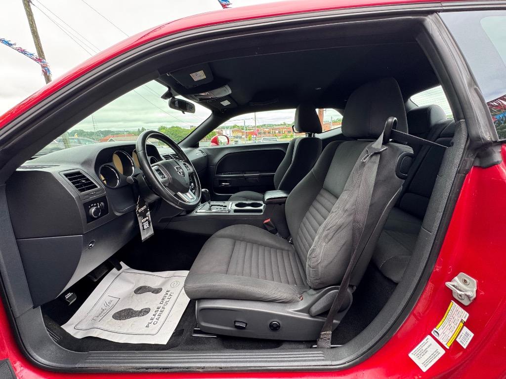 2011 Dodge Challenger - $11,995