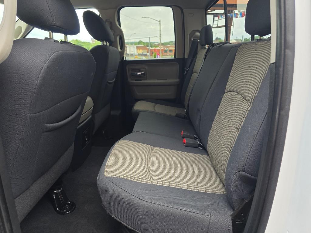 2010 Dodge Ram 1500 - $15,995