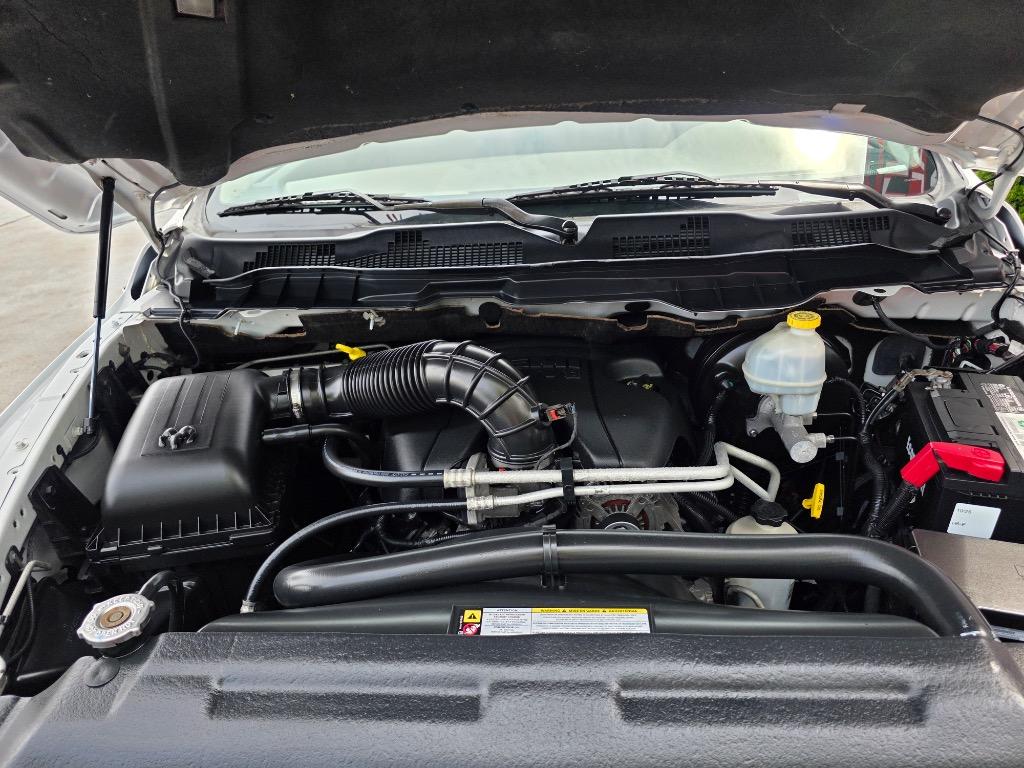 2010 Dodge Ram 1500 - $15,995