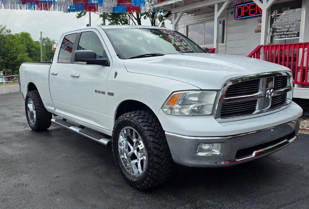 2010 Dodge Ram 1500 - $15,995