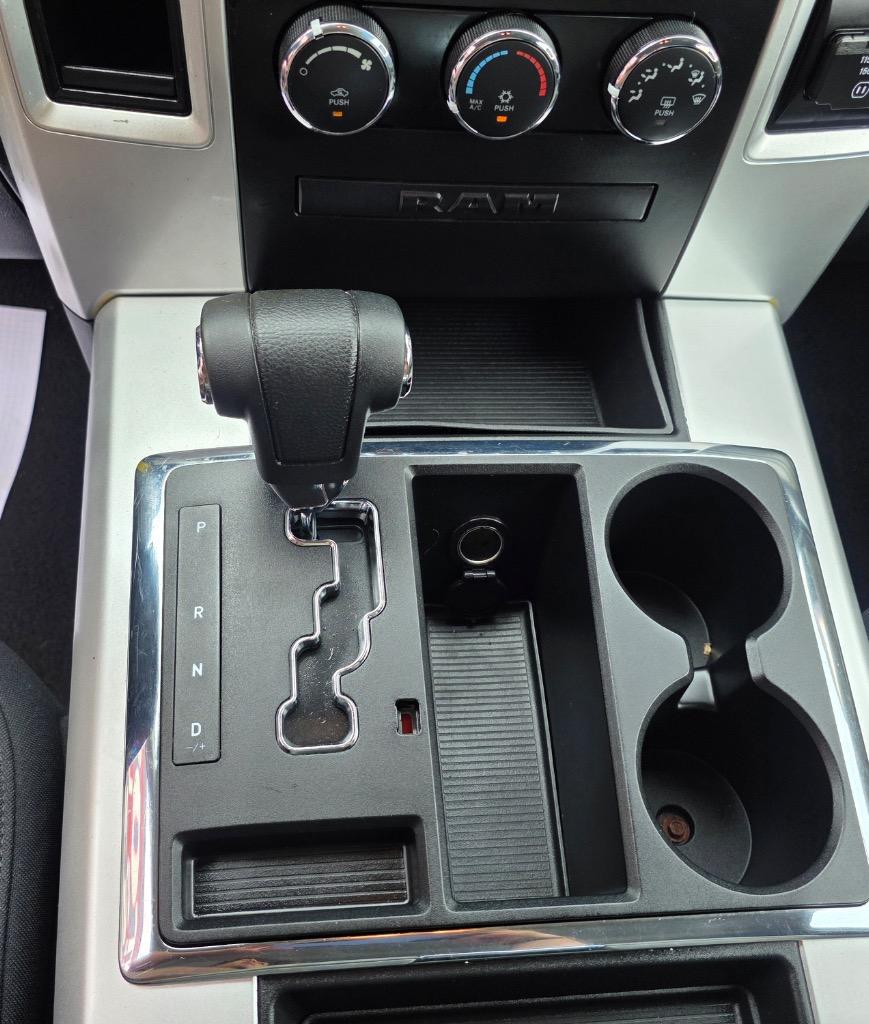 2010 Dodge Ram 1500 - $15,995