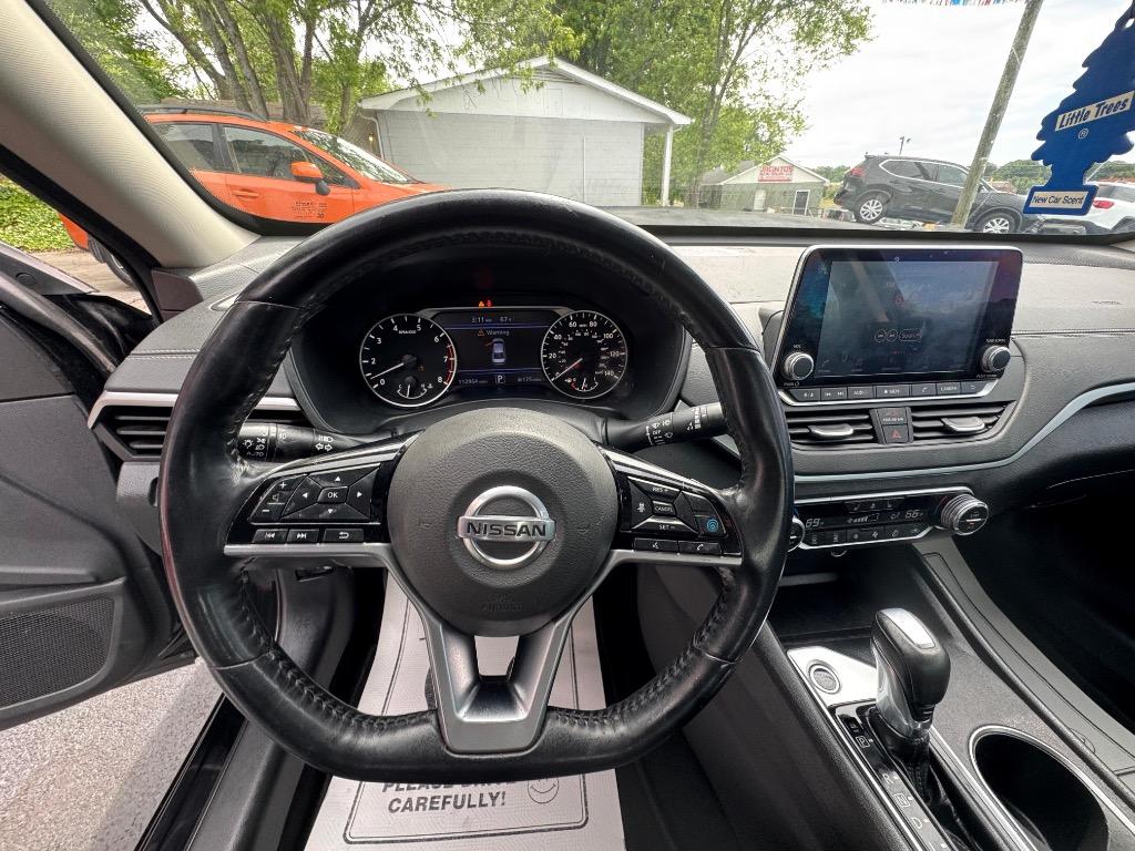 2019 Nissan Altima - $14,995