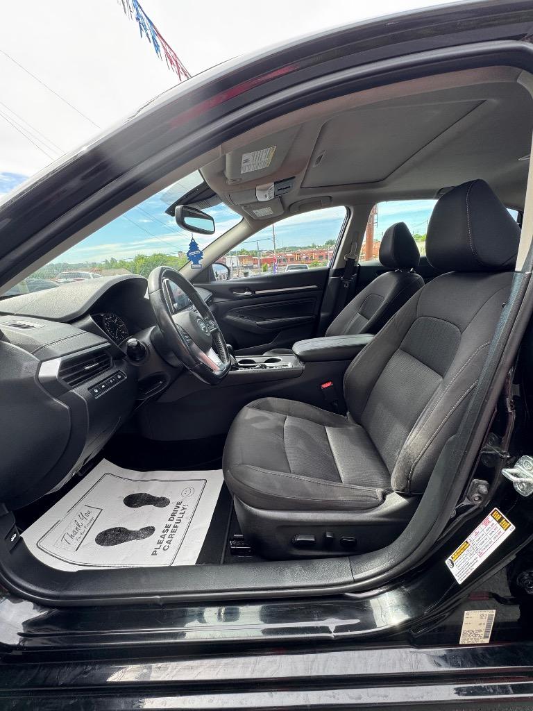 2019 Nissan Altima - $14,995