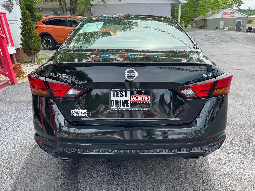 2019 Nissan Altima - $14,995
