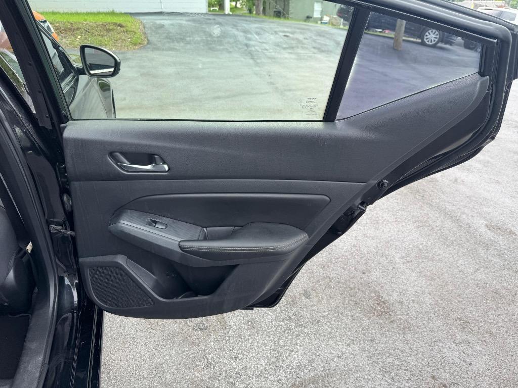 2019 Nissan Altima - $14,995