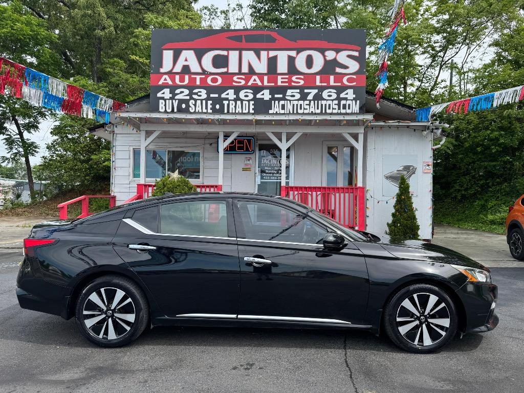 2019 Nissan Altima - $14,995