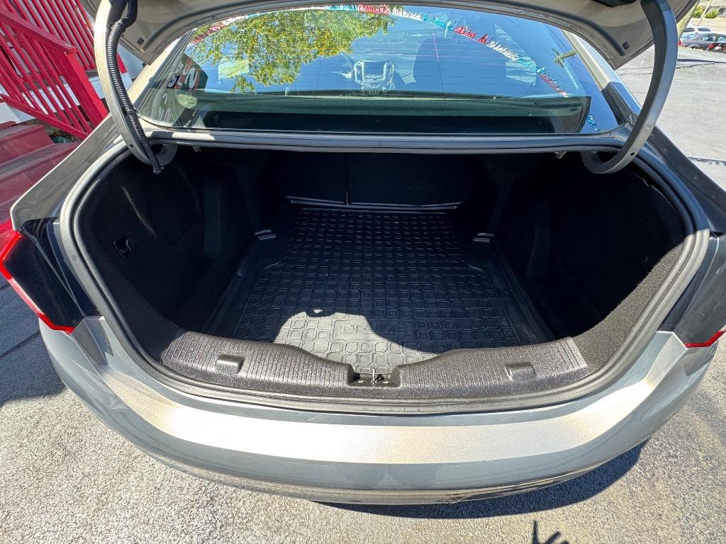 2019 Chevrolet Cruze - $9,995