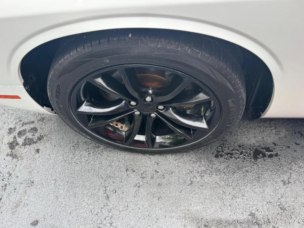 2016 Dodge Challenger - $15,995